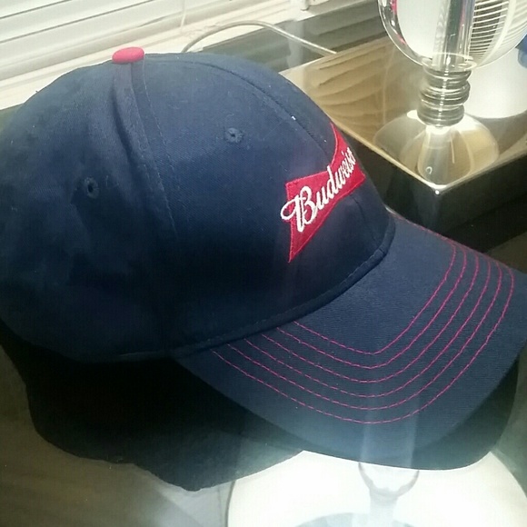 HOST PIC πΊ Budwaser  Beer Logo Baseball Cap - Picture 2 of 3
